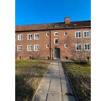 Ihre Renovierungsgelegenheit - sofort frei - Kiel Elmschenhagen