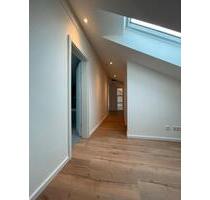 2,5-Zimmer Dachgeschosswohnung mit Gartenanteil in gehobenem Stil - Vohburg an der Donau