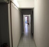 168 m² Gewerbefläche | 1.550 € kalt netto | 1.700 € zzgl. MwSt. - Hofheim am Taunus