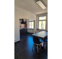 WG geeignete 2-Zimmer-Wohnung - Erstbezug nach Sanierung - Glauchau