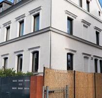 Mehrfamilienhaus mit ehemaligem Tanzsaal in Wiesbaden-Dotzheim –