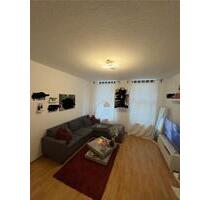 zentral gelegene möblierte Wohnung für 1 Jahr (bis Dezember 2026) - Halle (Saale) Damaschkestraße