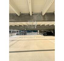 Dauerparkplätze im Parkhaus - 45,00 EUR Miete, in Emmerich am Rhein (PLZ: 46446)