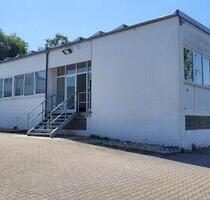 141 m² Lager-Gewerbefläche mit Stellplatz in Iserlohn