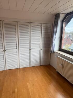 Foto - 70m² DG-Wohnung mit EBK 