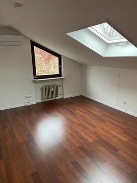 Foto - Dachgeschoßwohnung in Fellbach zur Miete