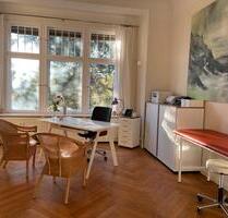 Heller 24m2 Praxisraum mit Balkon am Mexicoplatz - Berlin Steglitz-Zehlendorf