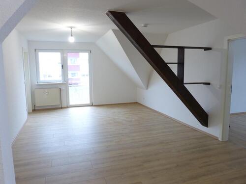 Foto - Renovierte 4,5-Zimmer-Wohnung mit Stellplatz