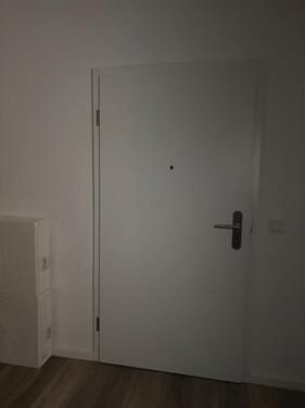 Foto - NACHMIETER FÜR 01.12 3,5 Zimmer MAINASCHAFF