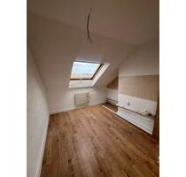 Charmante Dachgeschosswohnung (35 m²) in Koblenz-Neuendorf