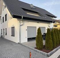 Moderne 3-Zimmer-Neubauwohnung mit Terrasse – EG - Petersberg