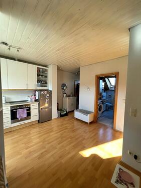 Foto - Helle Dachgeschosswohnung mit Charme in Kaltenholzhausen