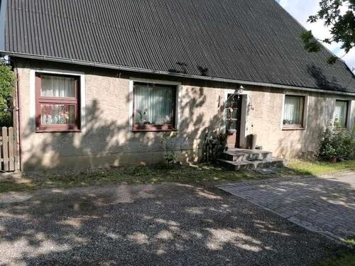 Foto - Einfamilienhaus: - 199.000,00&nbsp;EUR Kaufpreis, ca.&nbsp; 150,00&nbsp;m&sup2;