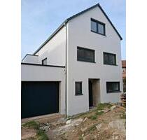 Einfamilienhaus NEUBAU Erstbezug - Groß-Umstadt