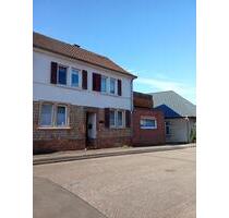 Ein Haus der vielen Möglichkeiten: Ideal für Visionäre - Hackenheim