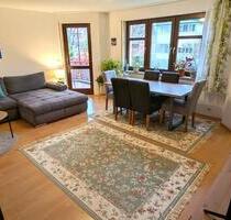 Sehr schöne ruhige 3 12-Zimmerwohnung in Innenstadt Böblingens