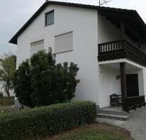 Haus mit Nebengebäude zu vermieten, kleiner Hof - Schönau