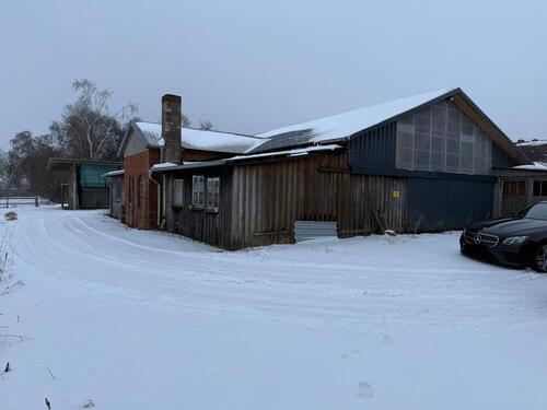 Foto - Große Scheune ehemaliges Holzsägewerk zu vermieten – vielseitig