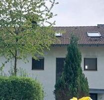 Lüd - Ostendorf: 4,5 Zimmer im 1. OG, Balkon, Stellplatz - Lüdenscheid Brügge
