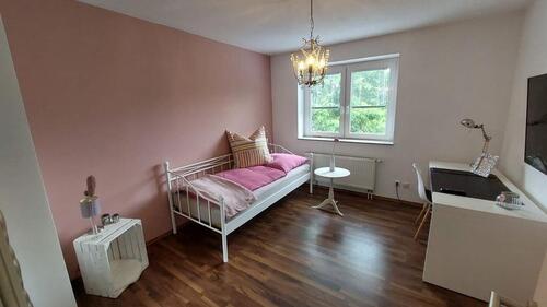 Foto - wohnen auf Zeit - WG Zimmerm, Zi, 2