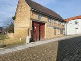 Foto - Grundstück 800m² mit Haus - 100.000,00&nbsp;EUR Kaufpreis, ca.&nbsp; 120,00&nbsp;m&sup2;