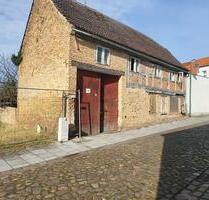 Grundstück 800m² mit Haus - 100.000,00&nbsp;EUR Kaufpreis, ca.&nbsp; 120,00&nbsp;m&sup2; in Wesenberg (PLZ: 17255)