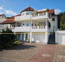 Provisionsfrei: 140 m² Traumwohnung mit Balkon, 4 ZKB + Garage - Hann. Münden