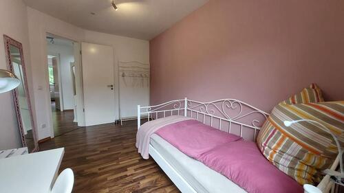 Foto - WG Zimmer-wohnen auf Zeit, Zi. 1