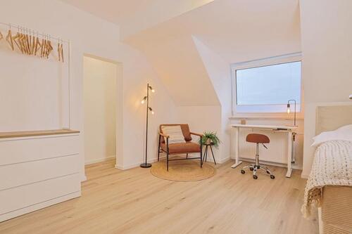 Foto - 4 Zimmer Dachgeschoßwohnung in Düsseldorf