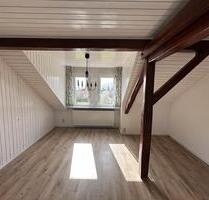 Dachgeschosswohnung in Scherfede zu vermieten – 70 m² - Warburg