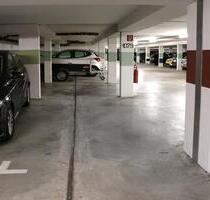 Tiefgaragen-Stellplatz in Leipzig, in der Paunsdorfer Allee 44 zu vermieten