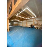 Hallenhälfte zu Vermieten 90qm - 600,00&nbsp;EUR Kaltmiete, ca.&nbsp; 100,00&nbsp;m&sup2; in Elmshorn (PLZ: 25335)