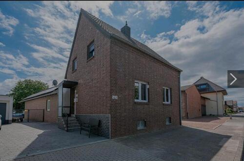 Foto - Einfamilienhaus zu verkaufen - 229.000,00 EUR Kaufpreis,