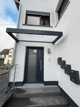 Foto - Kernsanierte 4-Zimmer-Wohnung 