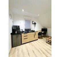 Wohnen auf Zeit: Elegante 2-Zimmer-Wohnung, voll möbliert - Wiesbaden Schierstein