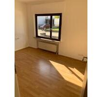 4 ZKB Wohnung mit Küche & Gartennutzung in Klarenthal - Saarbrücken West
