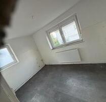 Wohnung 3 zimmer - 700,00&nbsp;EUR Kaltmiete, ca.&nbsp; 75,00&nbsp;m&sup2; in Giengen an der Brenz (PLZ: 89537)