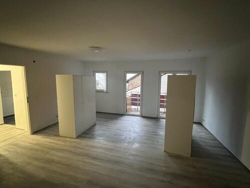 Foto - 2-Zimmer-Wohnung - 66 qm - Frankfurt-Schwanheim