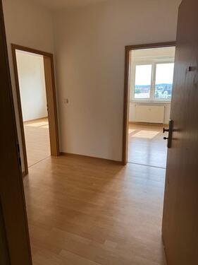 Foto - renovierte - 2 - Zimmer - Dachgeschosswohnung