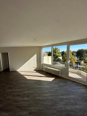 Foto - Modern geschnittene 3 Zimmer Whg. mit Balkon in schöner Wohnanlag