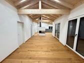 Foto - Etagenwohnung zur Miete in Ergoldsbach