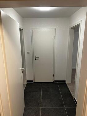 Foto - 2-Zimmerwohnung Souterrain mit eigenem Eingang -frisch saniert