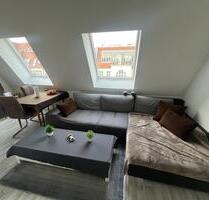 Helle 2-Zimmer Dachgeschosswohnung (ca. 36 m²) – ab April - Berlin Treptow-Köpenick