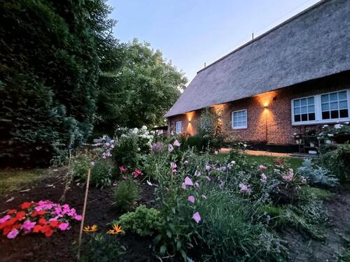 Foto - EFH mit ELW (2 Zimmer), provisionsfrei in HH Neuenfelde