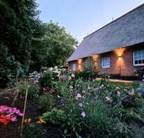 EFH mit ELW (2 Zimmer), provisionsfrei in HH Neuenfelde - Hamburg Harburg