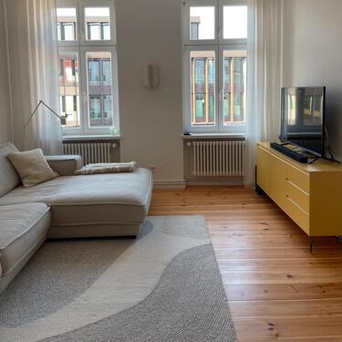 Foto - helle, sanierte Altbauwohnung im Kollwitzkiez zur Untermiete