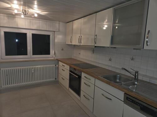 Foto - 4 Zimmer Wohnung in Lö-Hauingen an Einzelperson oder ruhiges Paar