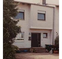 Reihenhaus - 560.000,00 EUR Kaufpreis, in Rüsselsheim am Main (PLZ: 65428)
