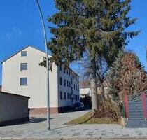 Wohnung 53 m² 2 Zimmer, neu saniert, Badewanne, nähe Untreusee - Hof Neuhof