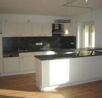 Vermiete eine 2 Zimmerwohnung im 1. Stock - Niederviehbach